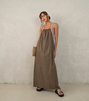 Eenhana Zigzag Print Strap Maxi Dress (Olive)