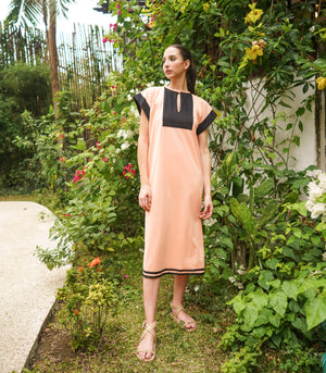 Classic Caftan - Peach/Black