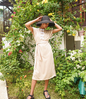 Ribbon Caftan - Camel/White