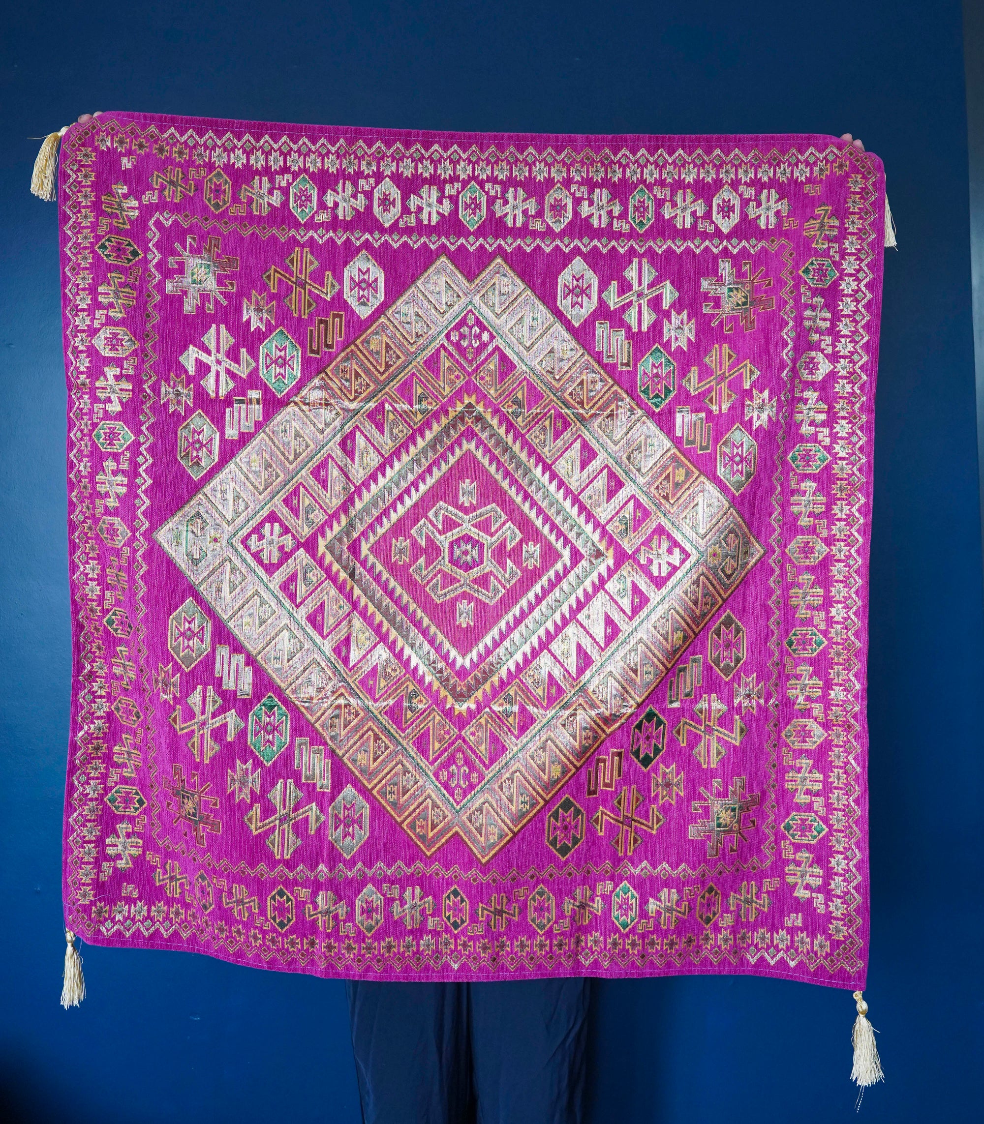 Jemile Table Cover