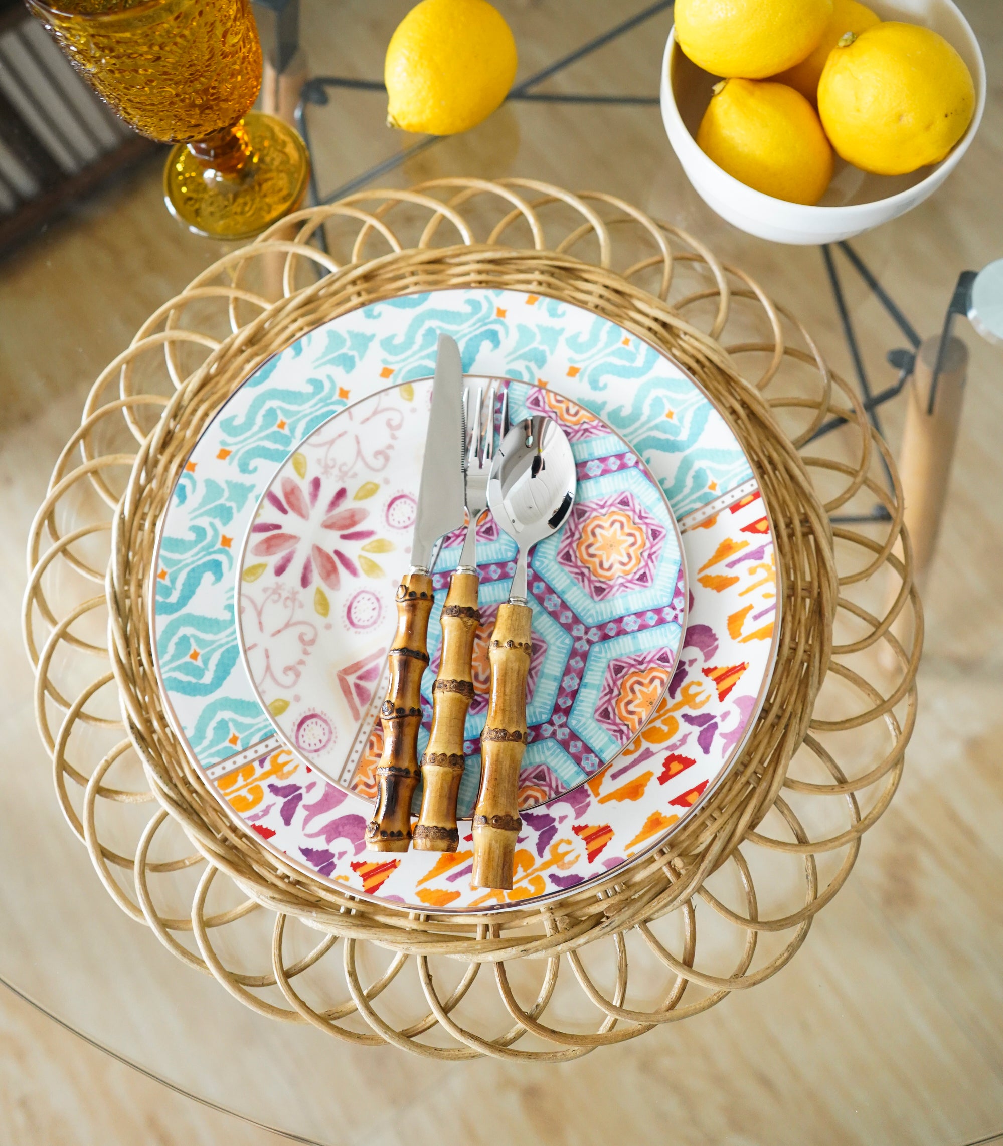 Bloom Charger Set   (Natural) Set of 4
