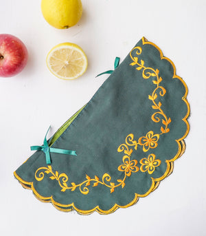 Scalloped Floral Tissue Box Holder (Oval) - 10 variants