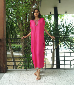 Farah Kaftan               Fuschia