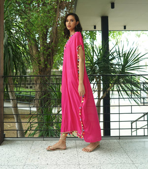 Farah Kaftan               Fuschia