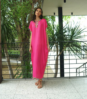 Farah Kaftan               Fuschia