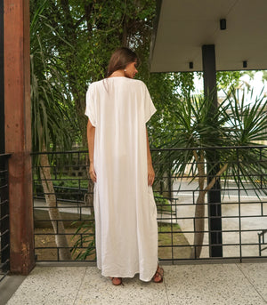 Rabia Kaftan    White