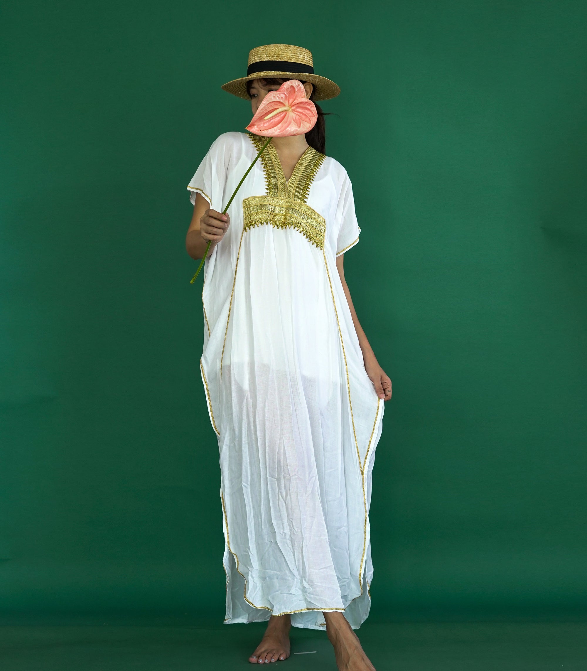 Nahla Kaftan         White