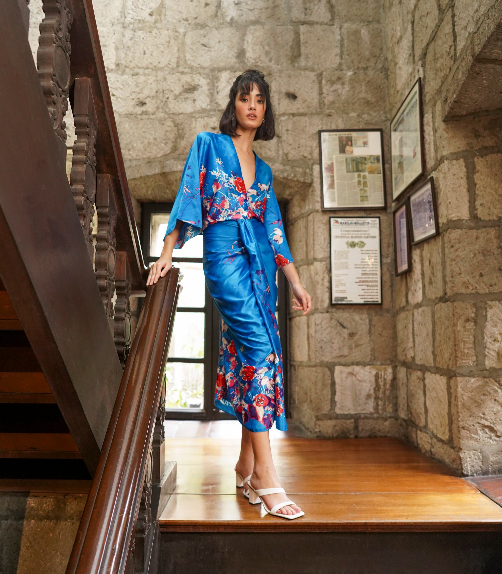 kimono midi dress The Salma (Orange/Burgundy) | Love Cherish making it ideal for cocktail parties Marana Tha Renata Kimono Midi