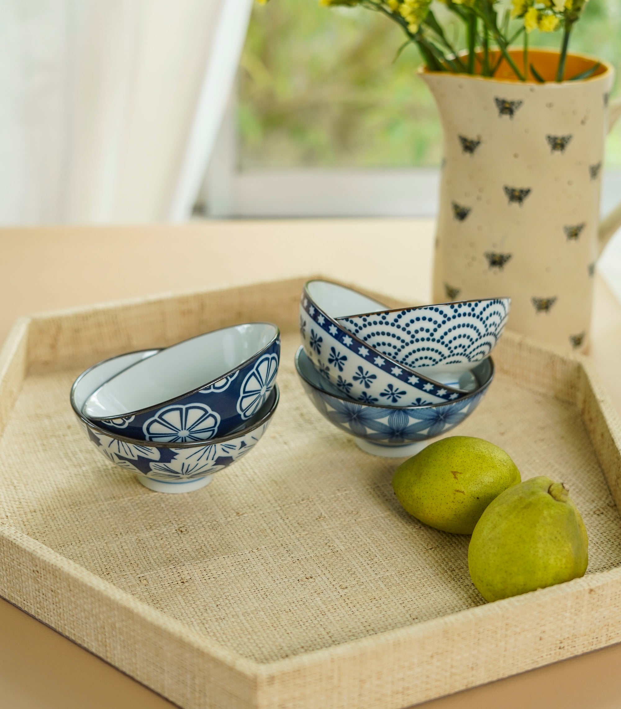 Inventario  - Jalissa Ceramic Bowl Set with Gift Box (Set of 5)