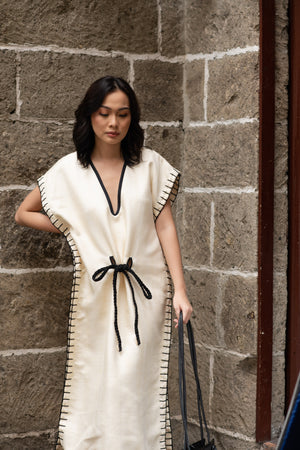 La Filippine V Neck Caftan     (Black & Beige)