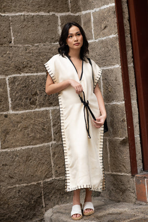 La Filippine V Neck Caftan     (Black & Beige)
