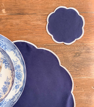 Batalha Scalloped Placemats + Coasters (Navy)