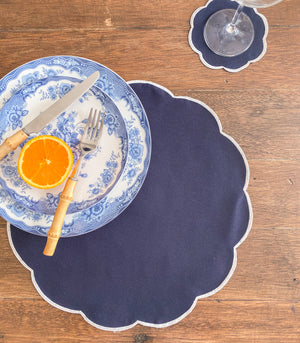 Batalha Scalloped Placemats + Coasters (Navy)