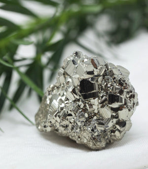 Raw Pyrite Crystal (2 sizes) TCC 3005